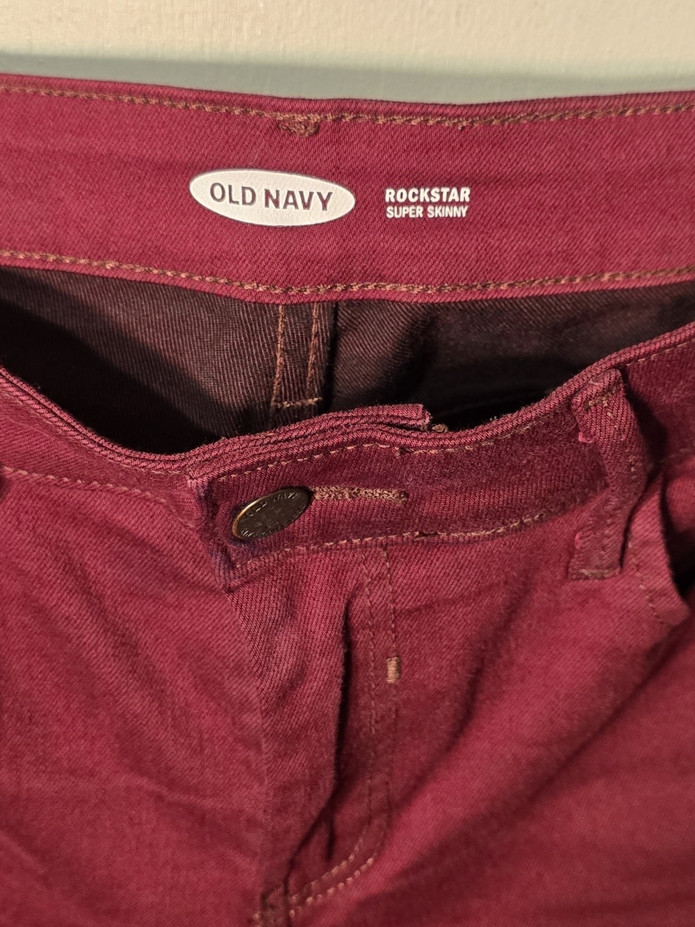 Old Navy Rockstar Super Skinny Jeans - Deep Berry